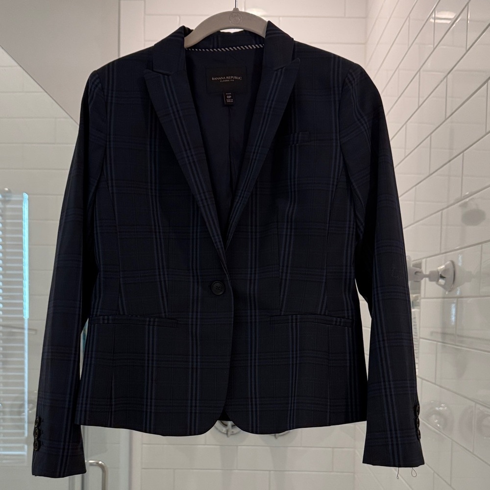 Banana Republic Dark Plaid Blazer